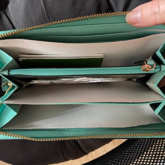 Kate Spade Women's Wallet Lacey Color Street Zip Wallet NEW - Picture 7 of 7